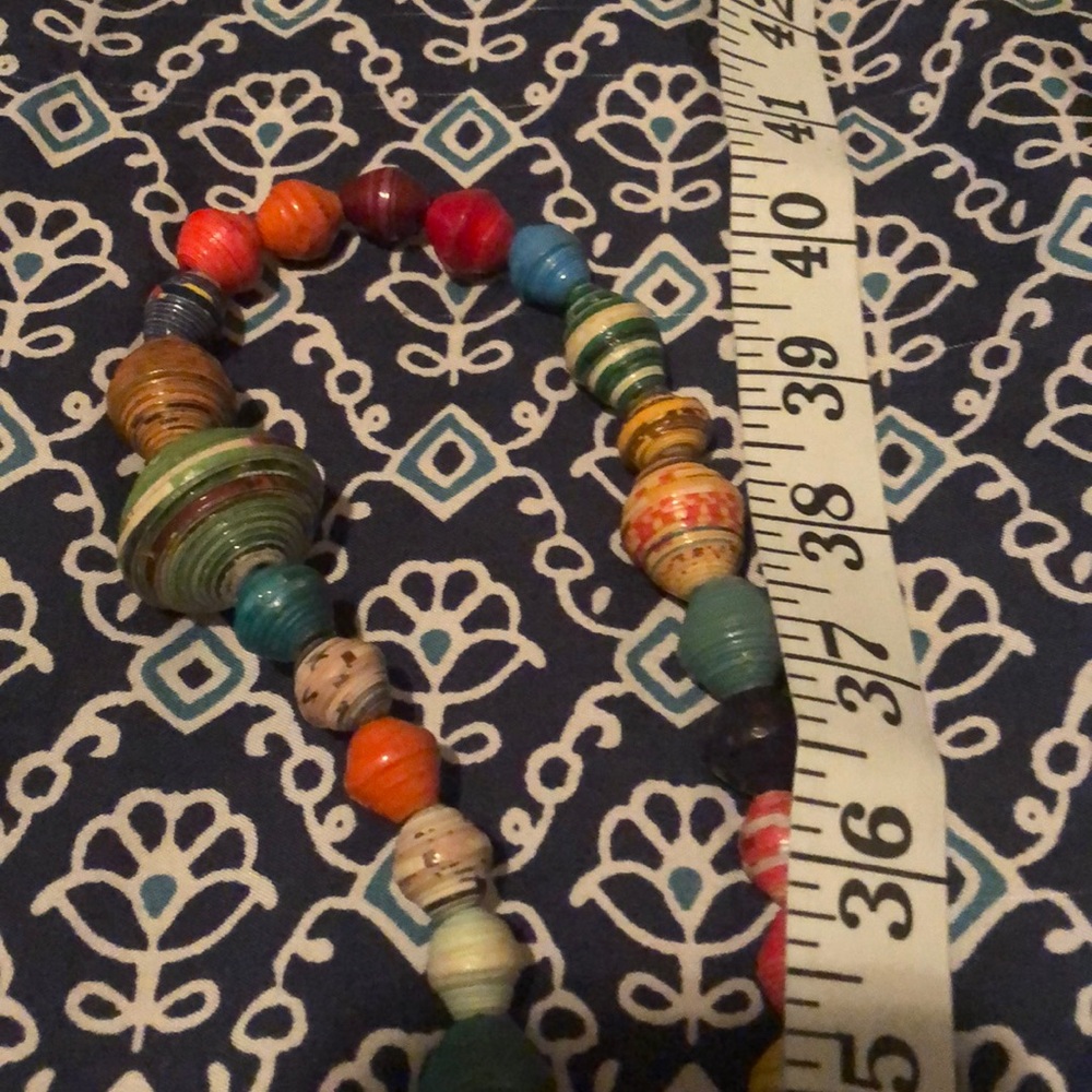 Paper Bead Necklace HOMEMADE - Picture 4 of 5